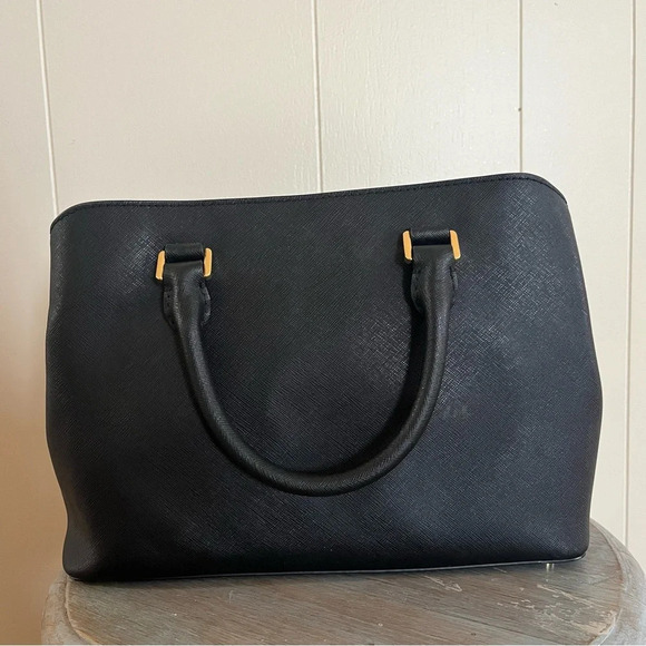 Michael Kors Black Women's Bag and Wallet Set - Picture 3 of 16